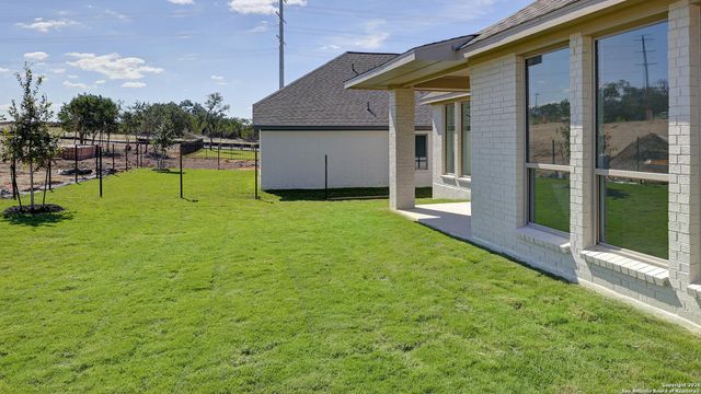 213 Hidalgo, Boerne, TX 78006