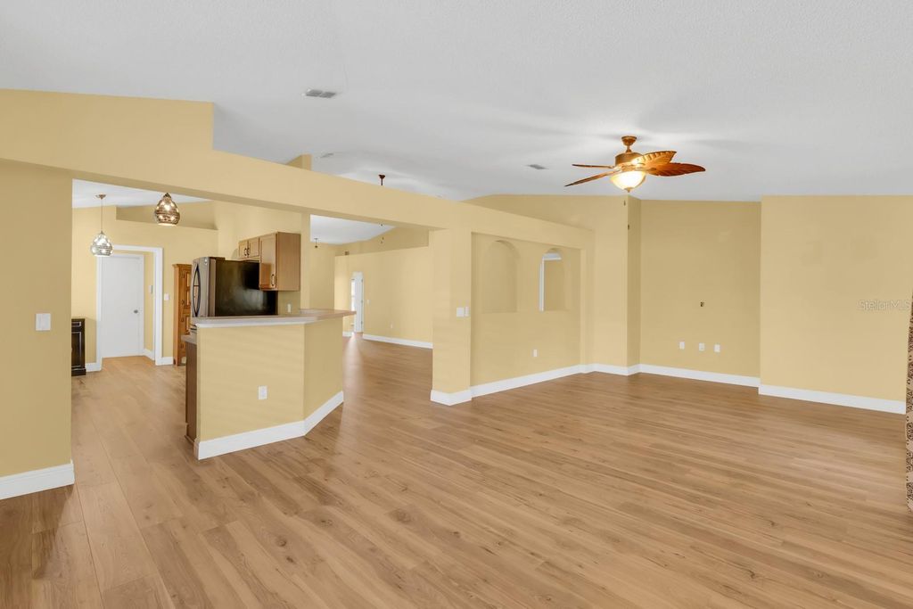 Image 11 of property listing at 149 SPANISH BAY DRIVE, Sanford, FL 32771