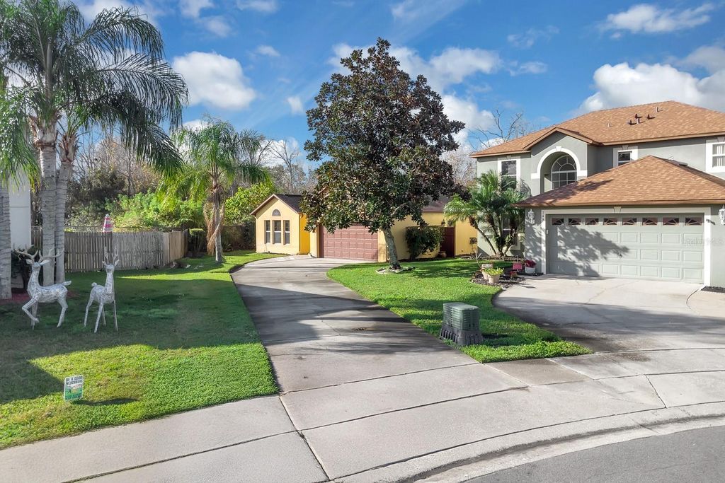 Image 4 of property listing at 149 SPANISH BAY DRIVE, Sanford, FL 32771