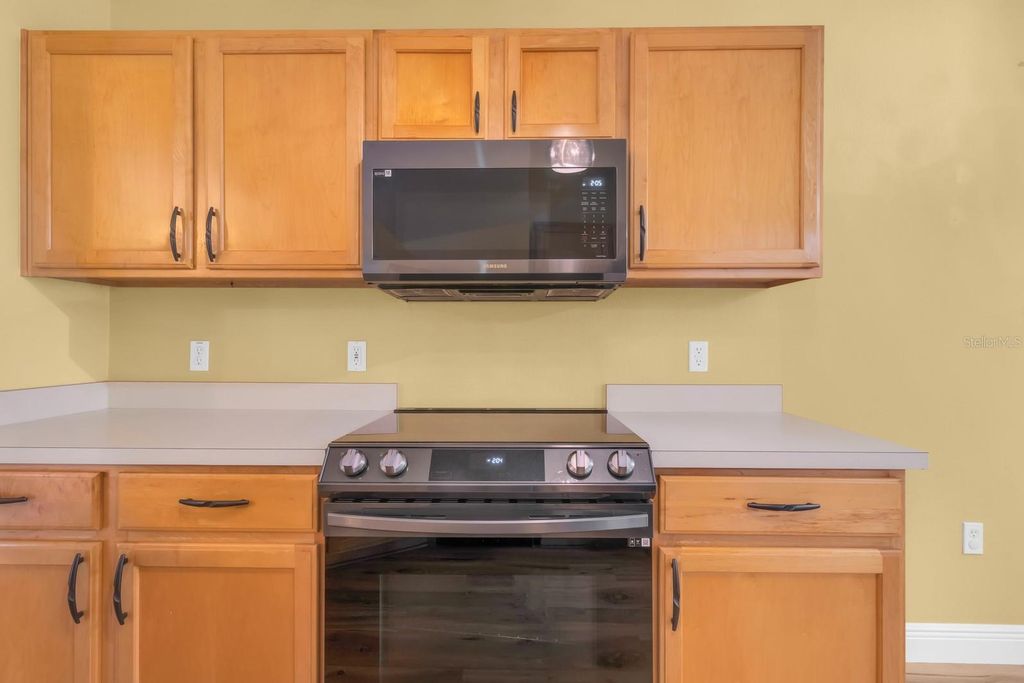 Image 33 of property listing at 149 SPANISH BAY DRIVE, Sanford, FL 32771