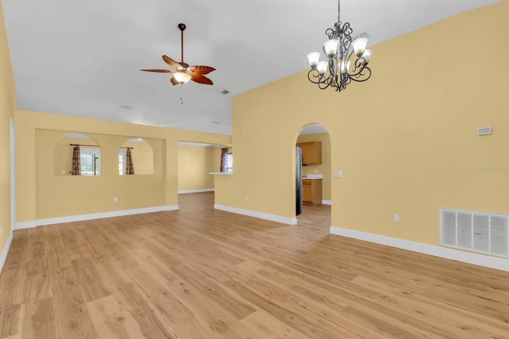 Image 8 of property listing at 149 SPANISH BAY DRIVE, Sanford, FL 32771