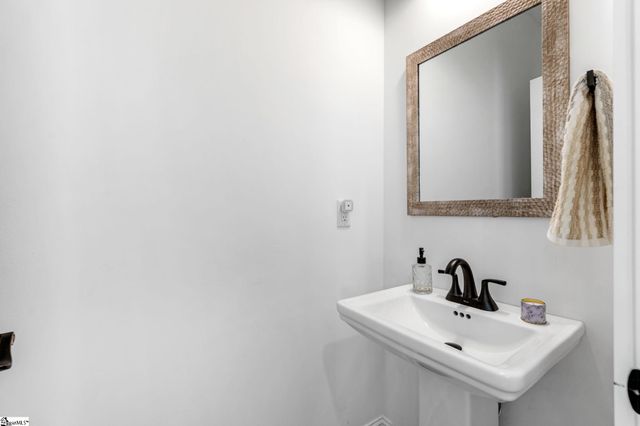 7 Railroad Street, Greenville, SC 29607