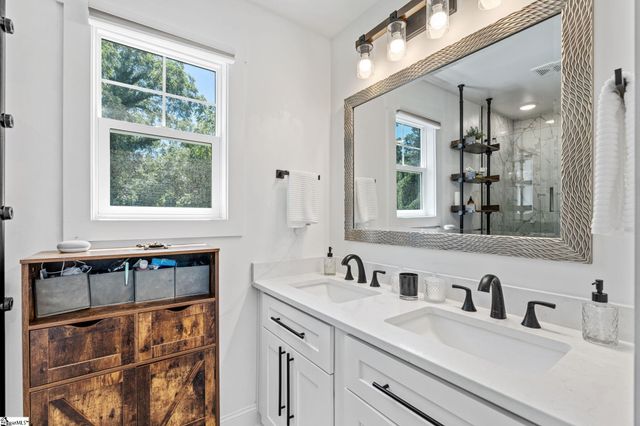 7 Railroad Street, Greenville, SC 29607