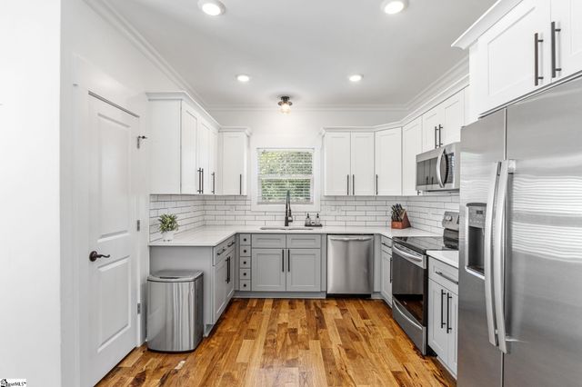 7 Railroad Street, Greenville, SC 29607