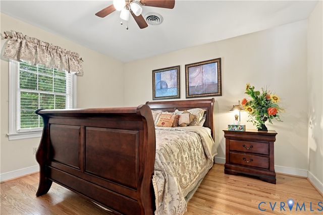 8307 Wallingford Ln, Henrico, VA 23227