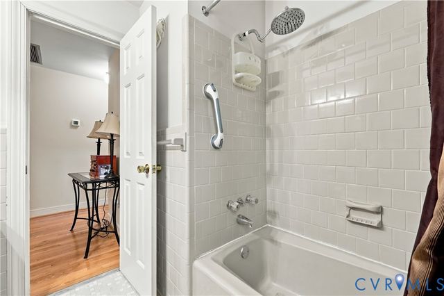 8307 Wallingford Ln, Henrico, VA 23227