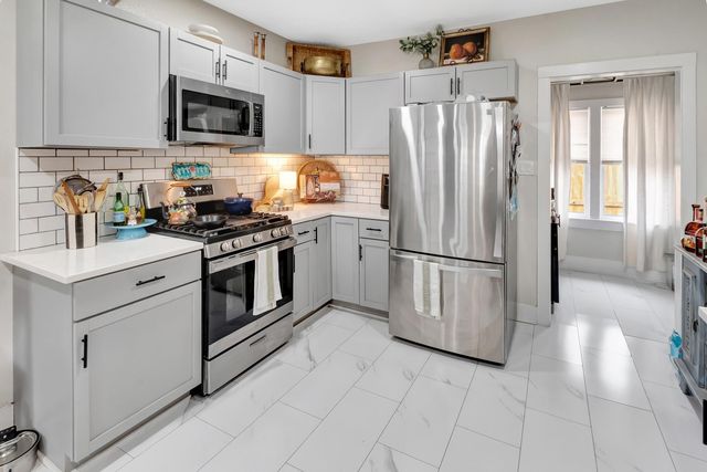 101 N Cameron Street, Victoria, TX 77901