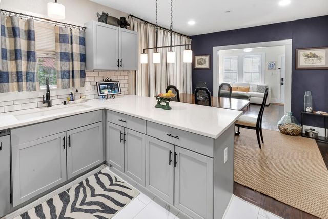 101 N Cameron Street, Victoria, TX 77901