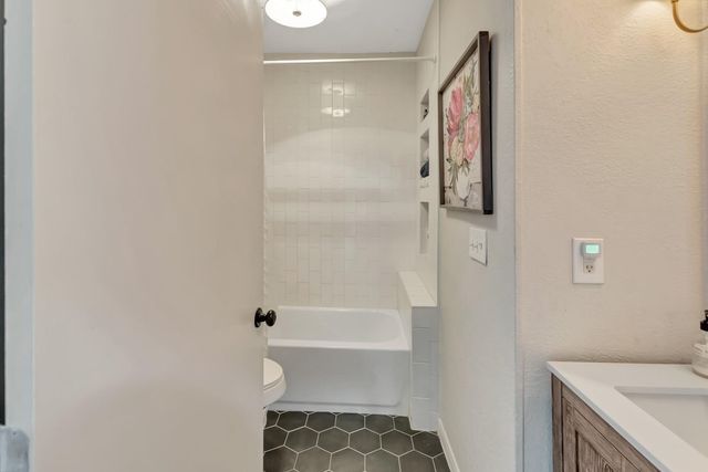 101 N Cameron Street, Victoria, TX 77901