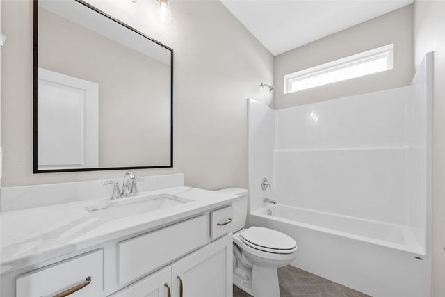 7006 Colpepper Drive SW, Cedar Rapids, IA 52404