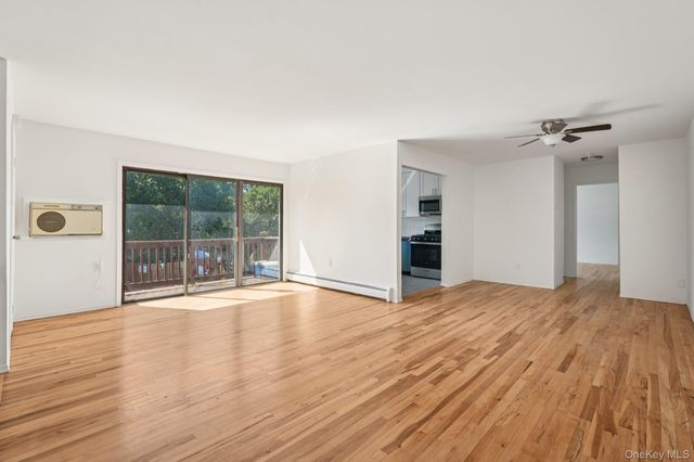 148 Sneden Place W 148, Spring Valley, NY 10977