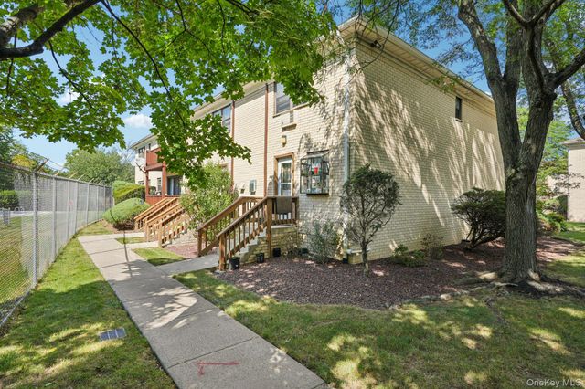 148 Sneden Place W 148, Spring Valley, NY 10977