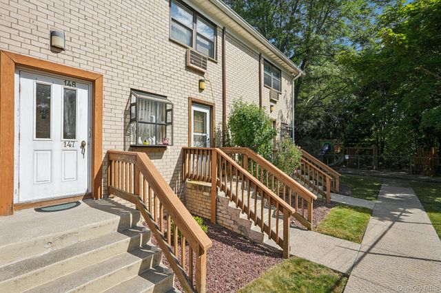148 Sneden Place W 148, Spring Valley, NY 10977