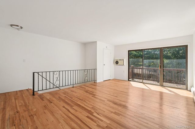 148 Sneden Place W 148, Spring Valley, NY 10977