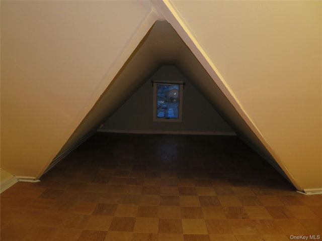 3 S Magnolia Street, Pearl River, NY 10965