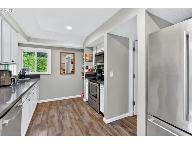 20951 Se BOHNA PARK Rd, Damascus, OR 97089