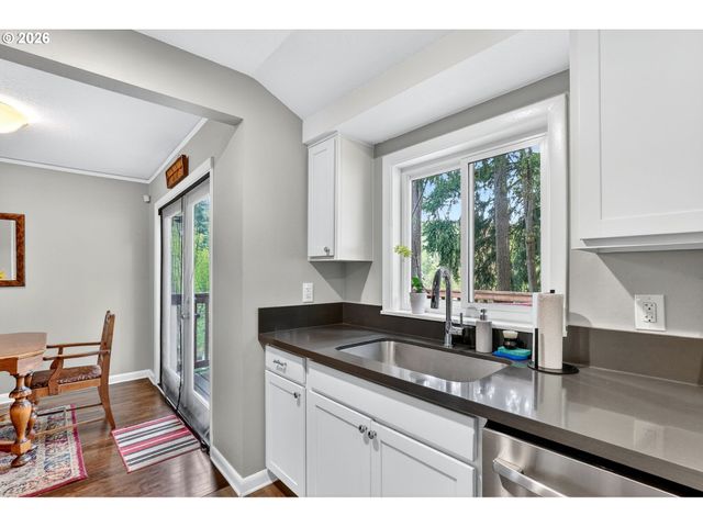 20951 Se BOHNA PARK Rd, Damascus, OR 97089