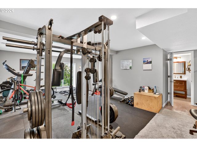 20951 Se BOHNA PARK Rd, Damascus, OR 97089