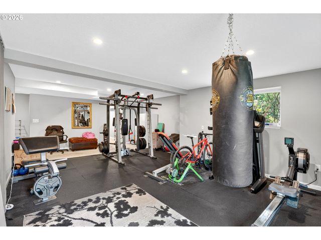 20951 Se BOHNA PARK Rd, Damascus, OR 97089