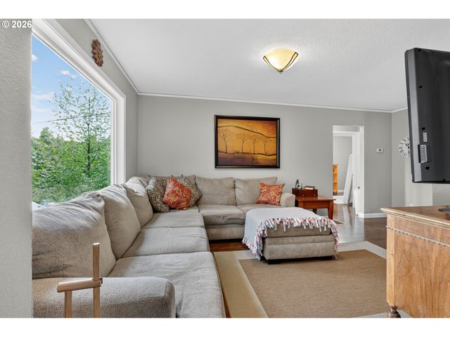 20951 Se BOHNA PARK Rd, Damascus, OR 97089