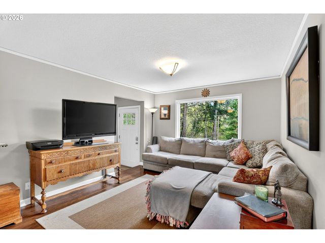 20951 Se BOHNA PARK Rd, Damascus, OR 97089