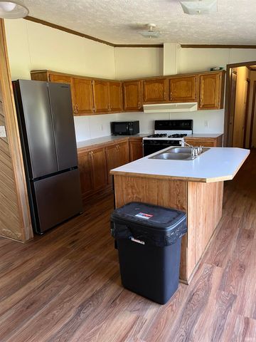 15387 William Paul Drive, Bristol, IN 46507
