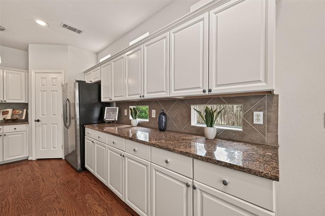 13234 Thornville Lane, Houston, TX 77070