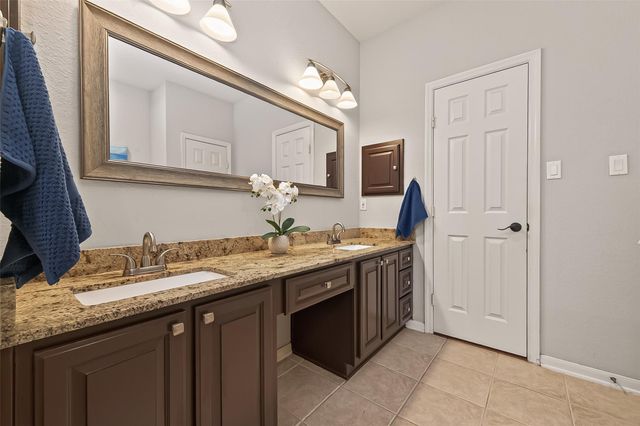 13234 Thornville Lane, Houston, TX 77070