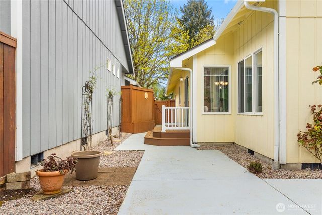 6036 Stanwick Lane SE, Olympia, WA 98513