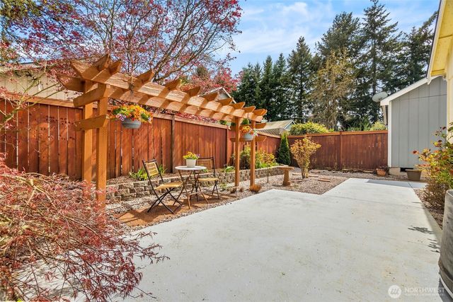 6036 Stanwick Lane SE, Olympia, WA 98513