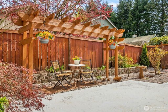 6036 Stanwick Lane SE, Olympia, WA 98513