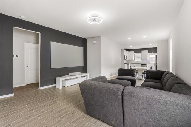 25722 Hickory Pecan Trail, Tomball, TX 77375