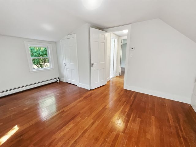 312 Linden St, Wellesley, MA 02481
