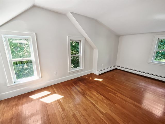 312 Linden St, Wellesley, MA 02481