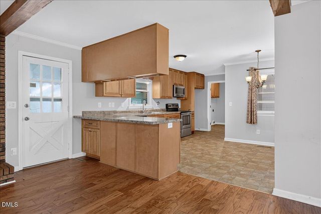 4728 Forestville Road, Raleigh, NC 27616