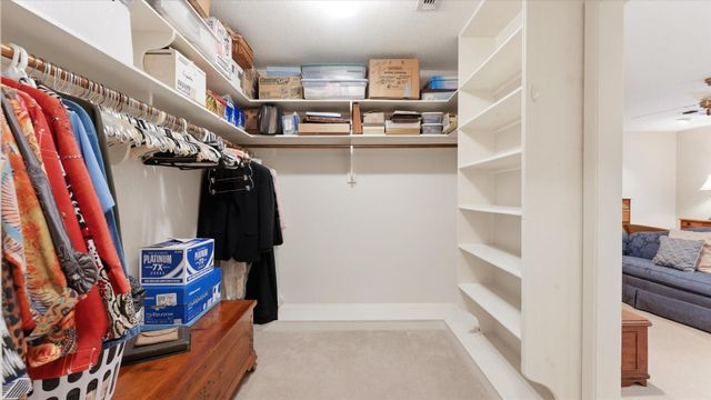 120 Hickory Street, Huntsville, TX 77320