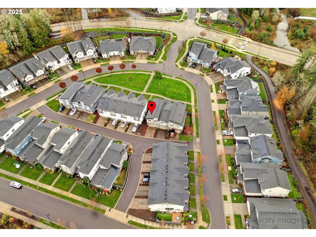 3732 Se CENTIFOLIA Ave, Hillsboro, OR 97123