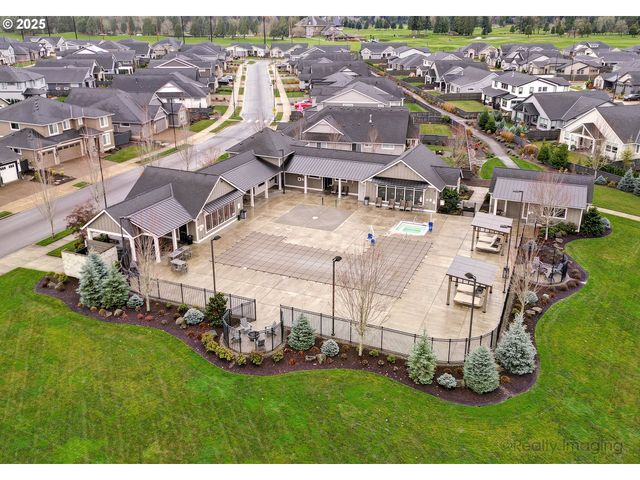 3732 Se CENTIFOLIA Ave, Hillsboro, OR 97123