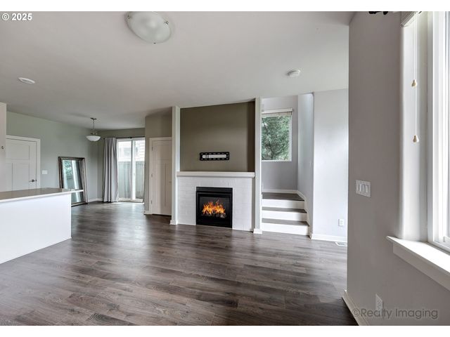 3732 Se CENTIFOLIA Ave, Hillsboro, OR 97123