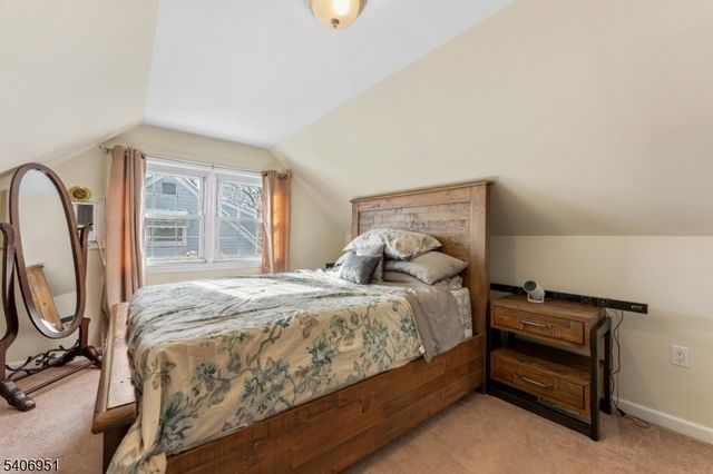 186 10Th Ave, Hawthorne Boro, NJ 07506