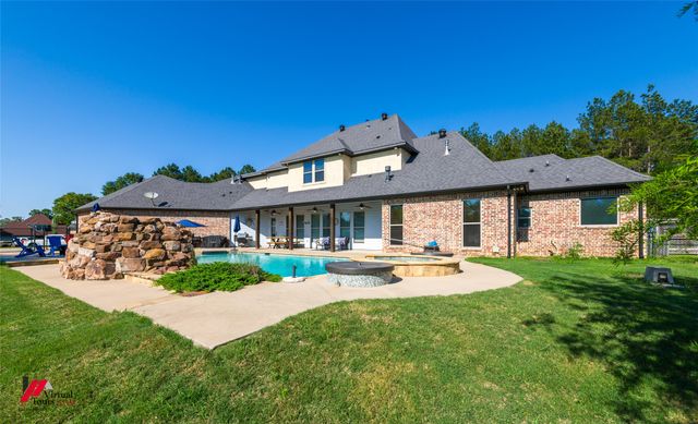 207 Joe Mac Drive, Stonewall, LA 71078
