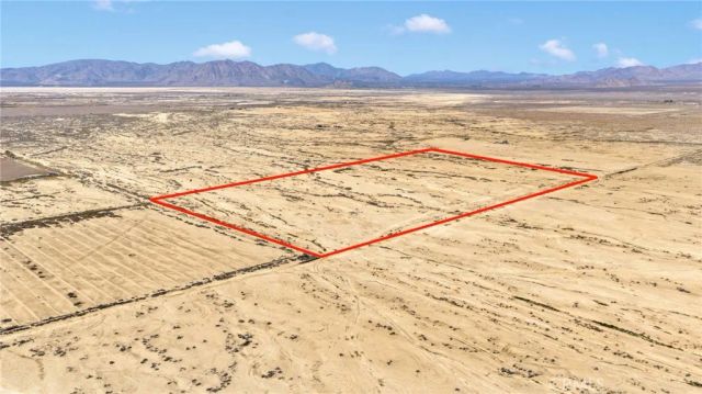 0 Fairlane Rd, Lucerne Valley, CA 92356