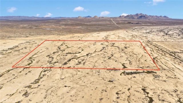 0 Fairlane Rd, Lucerne Valley, CA 92356
