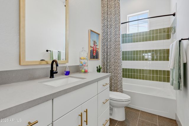 9833 S GOLD STONE Trail, Apache Junction, AZ 85120