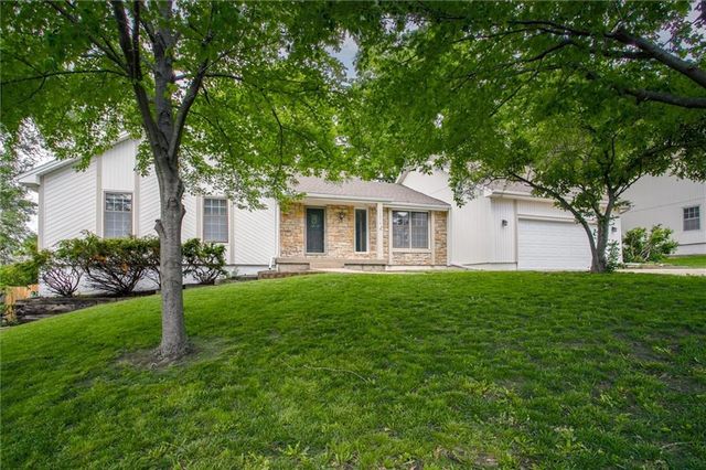 12816 E 57th Street, Kansas City, MO 64133