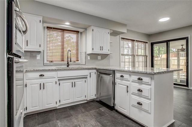 12816 E 57th Street, Kansas City, MO 64133