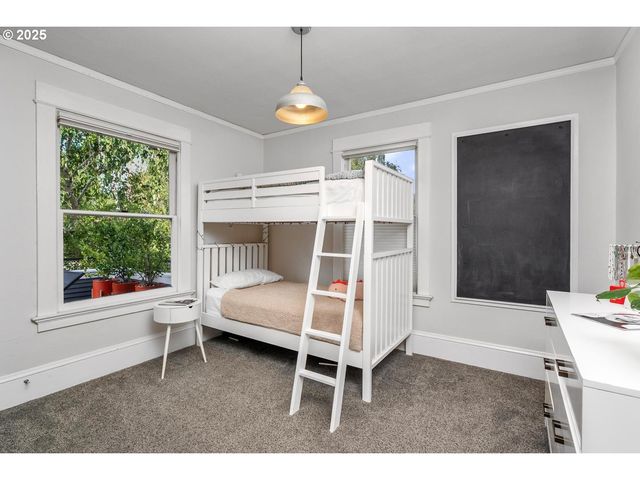 3916 N CONCORD Ave, Portland, OR 97227