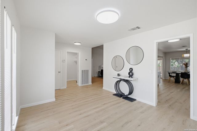 13450 EL MIRADOR ST, San Antonio, TX 78233