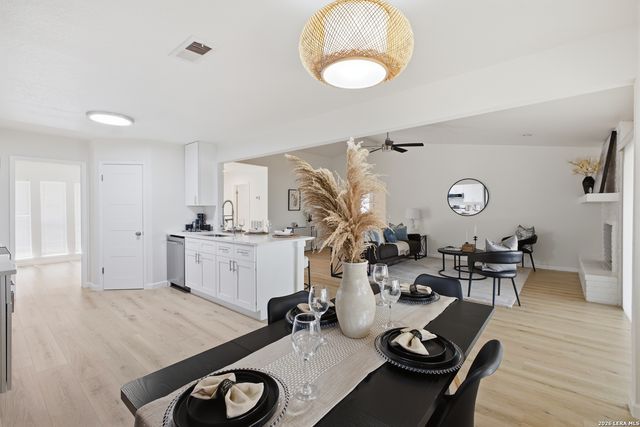 13450 EL MIRADOR ST, San Antonio, TX 78233