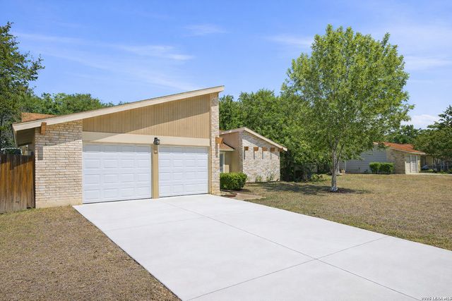 13450 EL MIRADOR ST, San Antonio, TX 78233